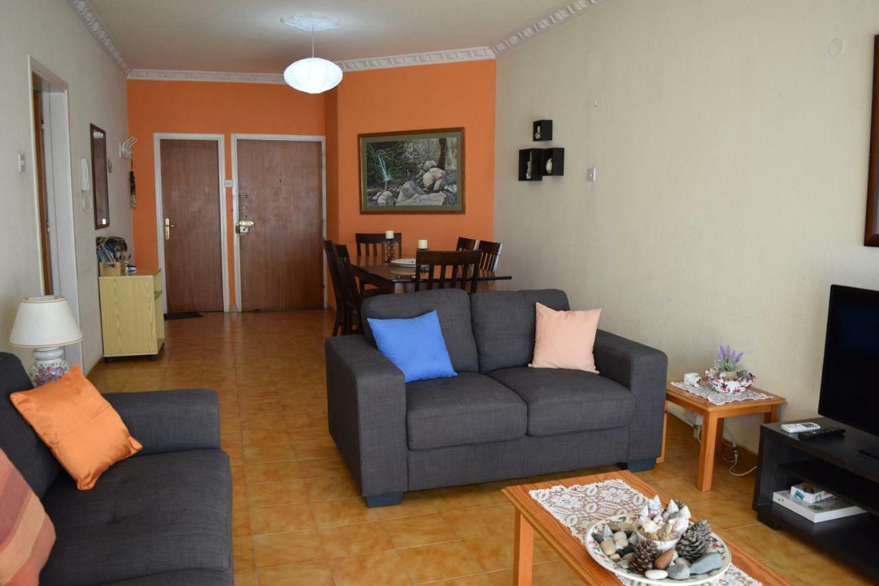 Apartamento Mediterranean Breeze Limassol Exterior foto