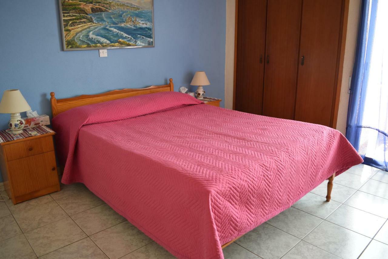 Apartamento Mediterranean Breeze Limassol Exterior foto
