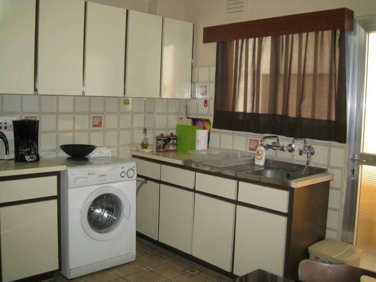 Apartamento Mediterranean Breeze Limassol Exterior foto