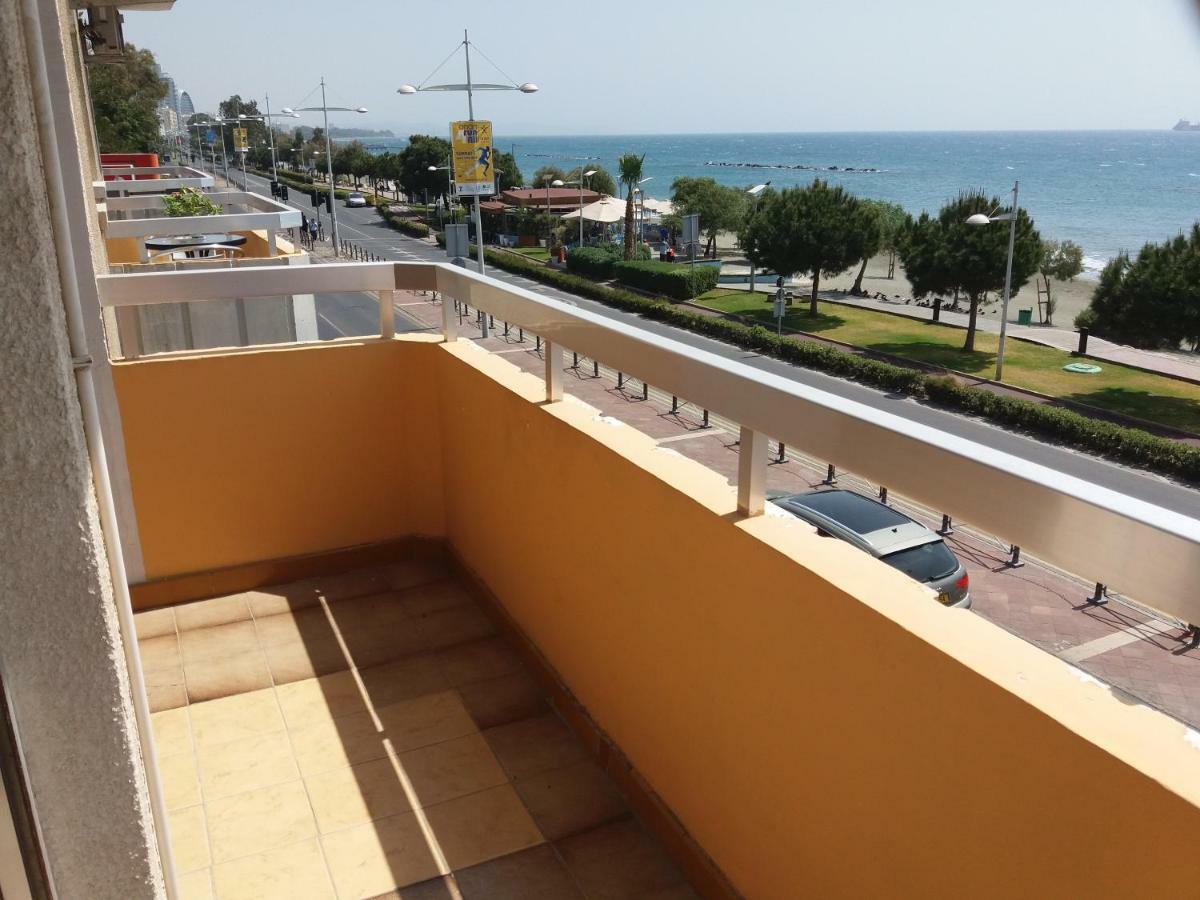 Apartamento Mediterranean Breeze Limassol Exterior foto